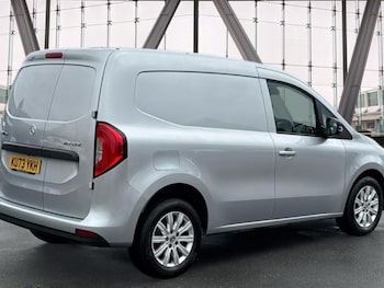 Used Mercedes-Benz Citan 2024 for sale - 76478264: Photo