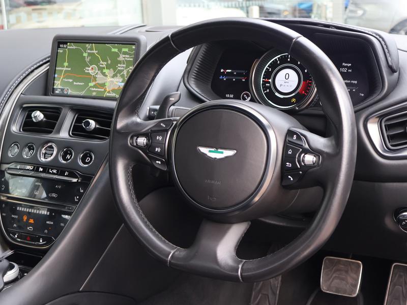 Used Aston Martin DB11 2018 for sale - 77746765: Photo 3