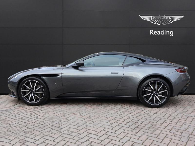 Used Aston Martin DB11 2018 for sale - 77746765: Photo 9
