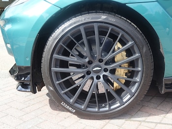 Used Aston Martin DBX 2024 for sale - 78903635: Photo
