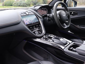 Used Aston Martin DBX 2024 for sale - 78109605: Photo