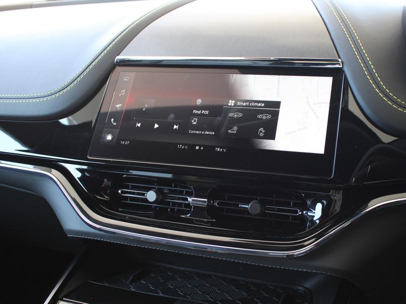 Used Aston Martin DBX 2025 for sale - 77834304: Photo 13