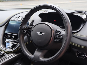 Used Aston Martin DBX 2023 for sale - 79025294: Photo