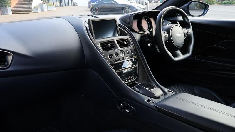 Used Aston Martin DB11 2021 for sale - 77918660: Photo 13