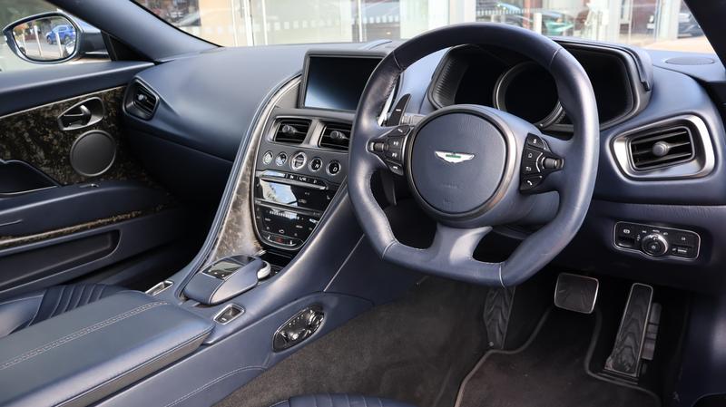 Used Aston Martin DB11 2021 for sale - 77918660: Photo 3