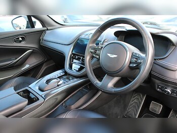 Used Aston Martin DBX 2022 for sale - 76797043: Photo