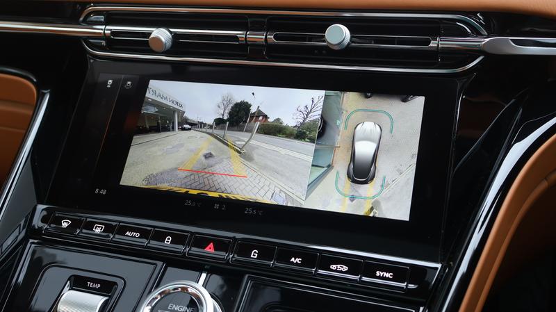 Used Aston Martin V8 2025 for sale - 77848682: Photo 15