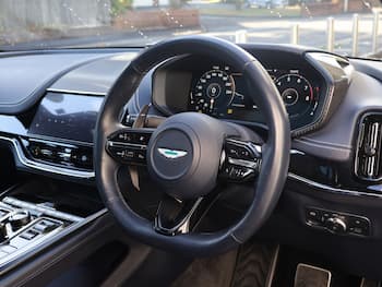 Used Aston Martin DBX 2024 for sale - 79780164: Photo