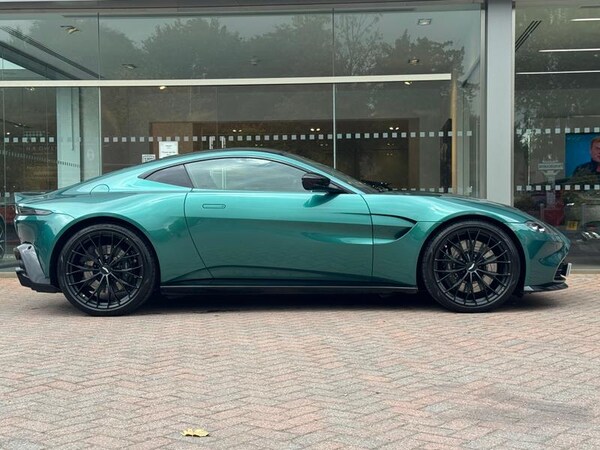 Used Aston Martin Vantage 2024 for sale - 76222680: Photo 17