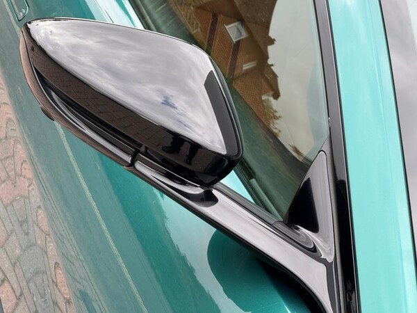 Used Aston Martin Vantage 2024 for sale - 76222680: Photo 21