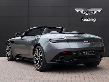 Used Aston Martin DB11 2018 for sale - 78592800: Photo