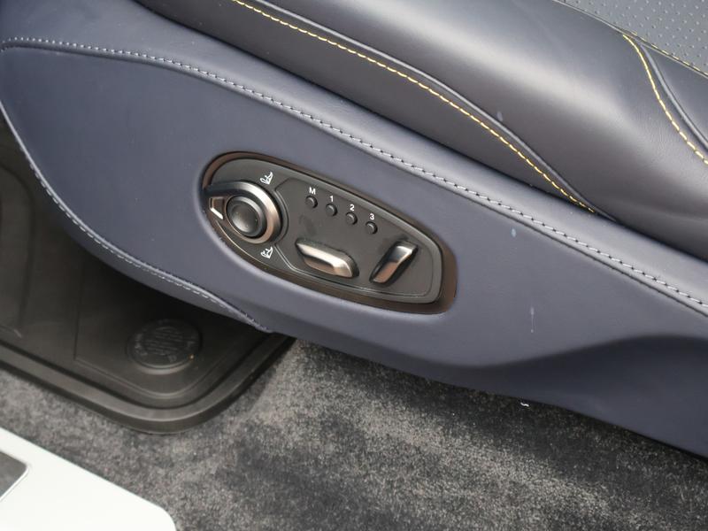 Used Aston Martin DBX 2025 for sale - 76908612: Photo 18