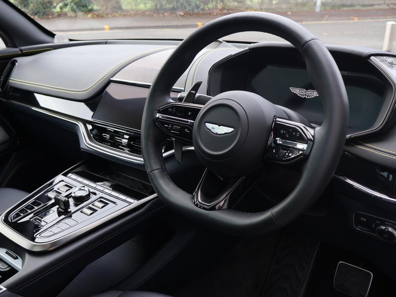 Used Aston Martin DBX 2025 for sale - 76908612: Photo 3