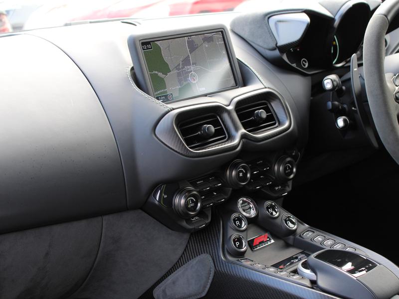 Used Aston Martin Vantage 2022 for sale - 76797048: Photo 8