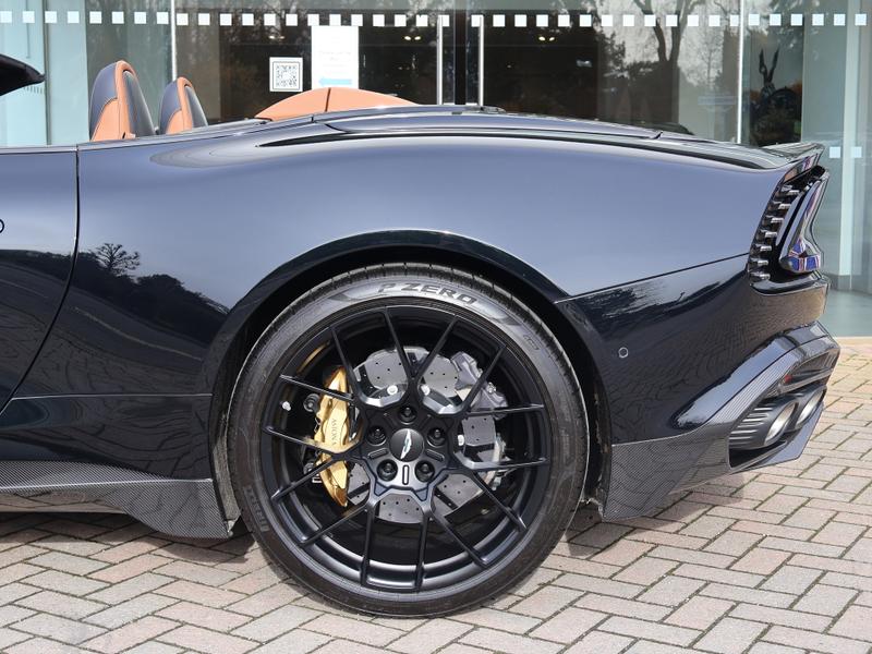 Used Aston Martin Vanquish 2025 for sale - 77590009: Photo 12