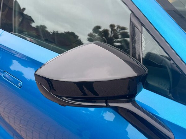 Used Aston Martin DBX 2020 for sale - 76290302: Photo 16