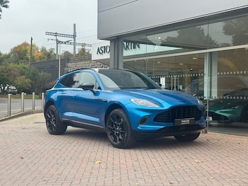 Aston Martin - DBX