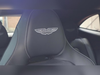 Used Aston Martin DBX 2024 for sale - 78903631: Photo
