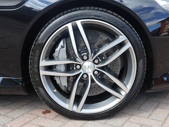 Used Aston Martin DB9 2015 for sale - 78582074: Photo