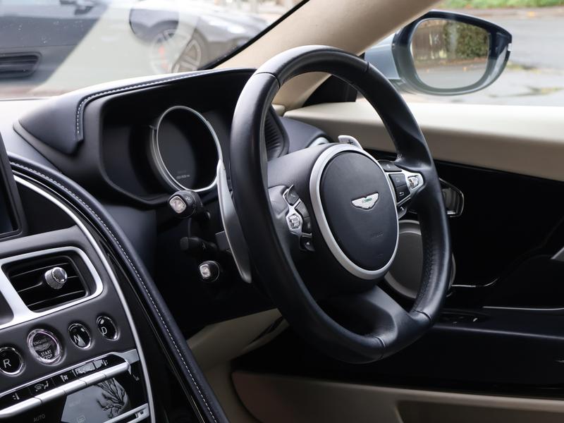 Used Aston Martin DB11 2016 for sale - 76438479: Photo 13