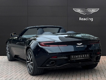 Used Aston Martin DB11 2021 for sale - 78592795: Photo