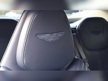 Used Aston Martin DB11 2021 for sale - 78592795: Photo