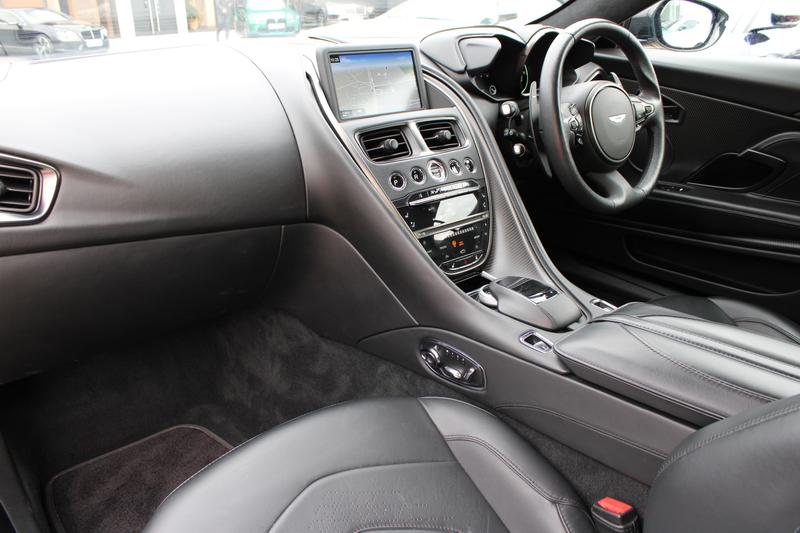 Used Aston Martin DBS 2020 for sale - 76797039: Photo 13