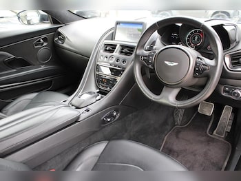 Used Aston Martin DBS 2020 for sale - 76797039: Photo