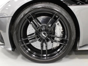 Used Aston Martin DBS 2020 for sale - 76797039: Photo