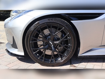Used Aston Martin V8 2024 for sale - 79131025: Photo