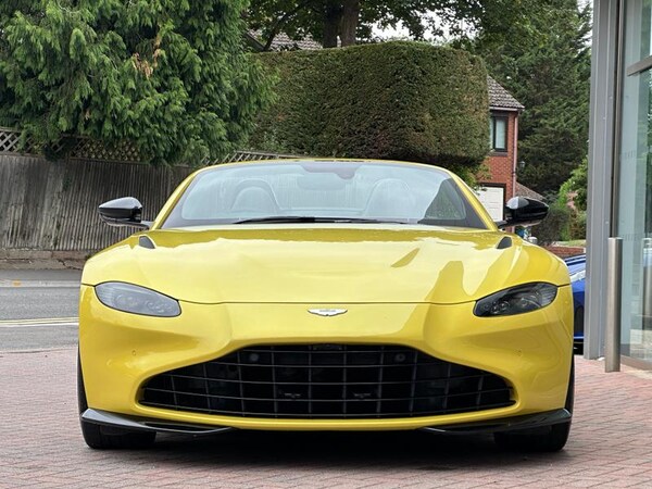 Used Aston Martin Vantage for sale - 75517571: Photo 4