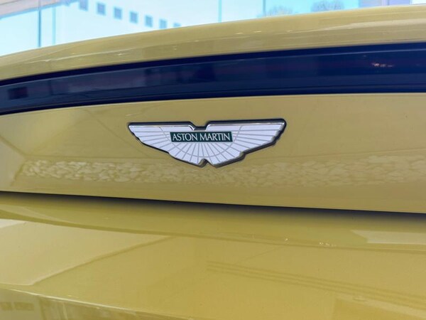 Used Aston Martin Vantage for sale - 75517571: Photo 8