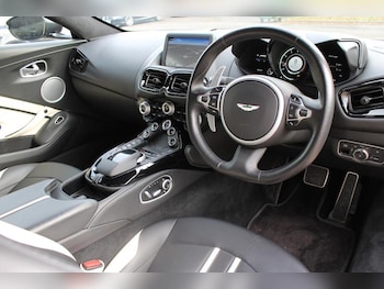 Used Aston Martin Vantage 2021 for sale - 76797040: Photo