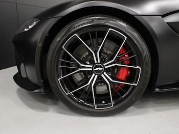 Used Aston Martin Vantage 2021 for sale - 76797040: Photo