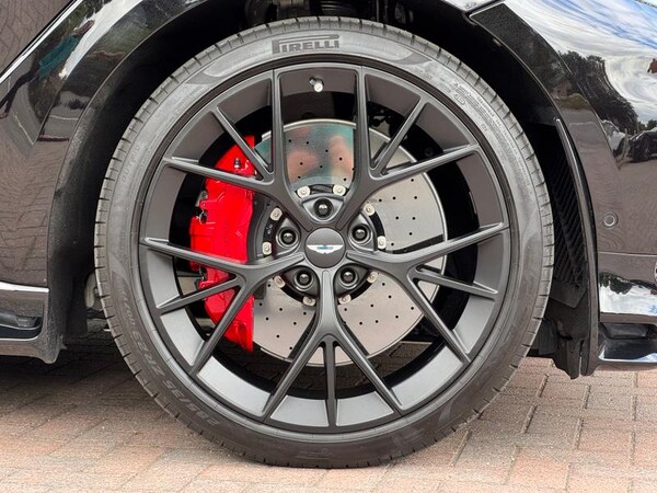 Used Aston Martin DBX 2025 for sale - 75676956: Photo 15