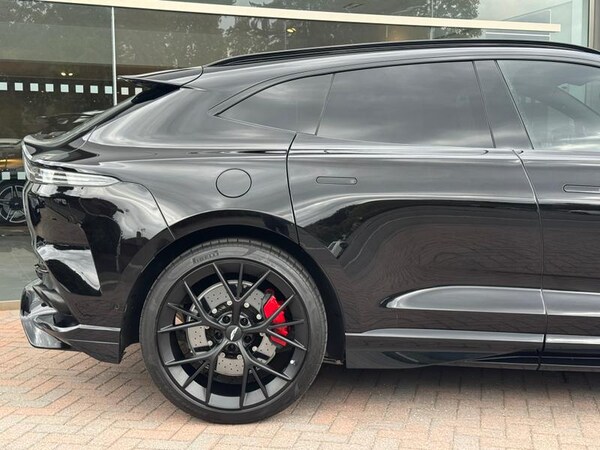 Used Aston Martin DBX 2025 for sale - 75676956: Photo 16