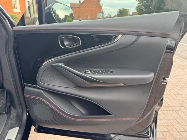Used Aston Martin DBX 2025 for sale - 75676956: Photo 19