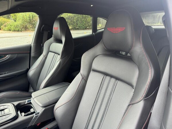 Used Aston Martin DBX 2025 for sale - 75676956: Photo 4