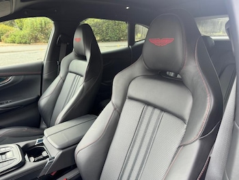 Used Aston Martin DBX 2025 for sale - 75676956: Photo 4