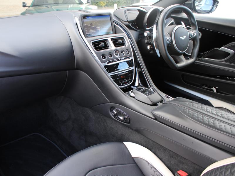 Used Aston Martin DBS 2022 for sale - 76797030: Photo 12