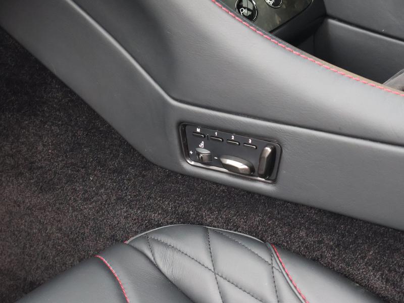 Used Aston Martin Vanquish for sale - 77878248: Photo 17