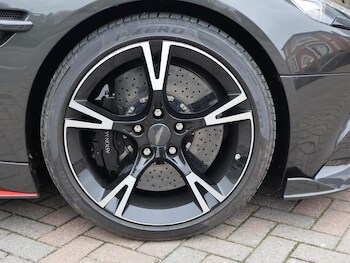 Used Aston Martin Vanquish undefined for sale - 77878248: Photo