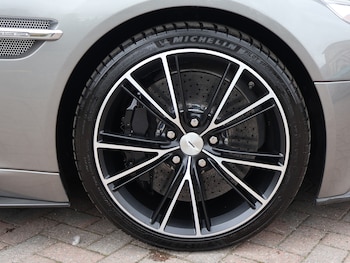 Used Aston Martin Vanquish 2013 for sale - 78592798: Photo