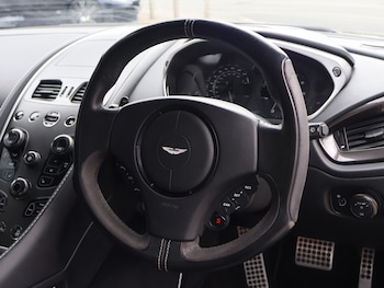 Used Aston Martin Vanquish 2013 for sale - 78592798: Photo