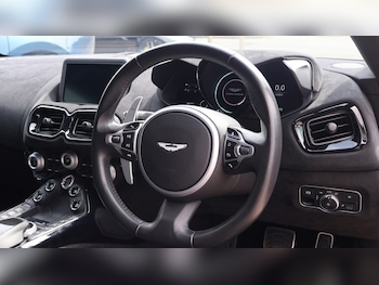 Used Aston Martin Vantage 2019 for sale - 78945369: Photo