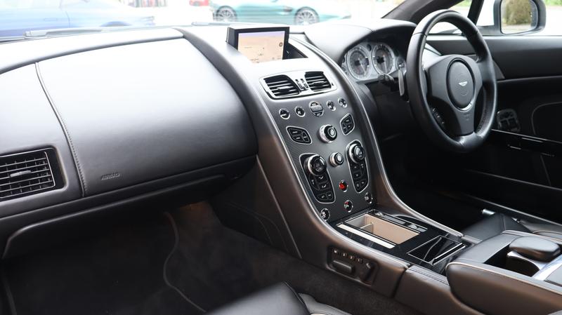 Used Aston Martin Vantage for sale - 78090515: Photo 11