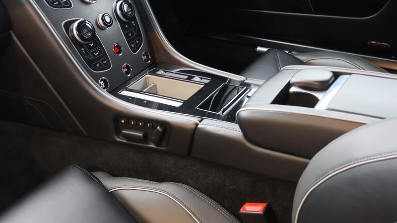 Used Aston Martin Vantage for sale - 78090515: Photo 17