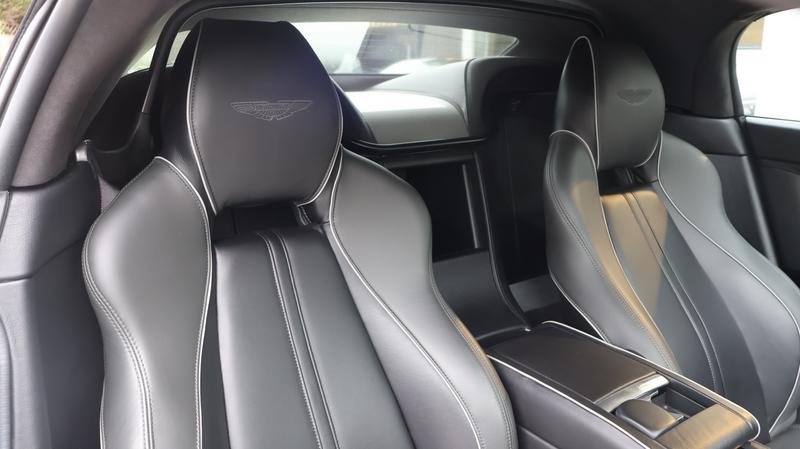 Used Aston Martin Vantage for sale - 78090515: Photo 9