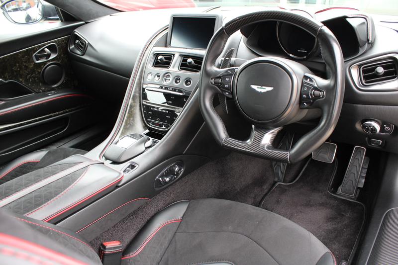 Used Aston Martin DBS 2019 for sale - 76797038: Photo 3