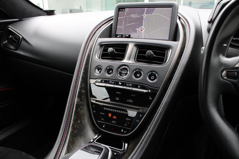 Used Aston Martin DBS 2019 for sale - 76797038: Photo 8